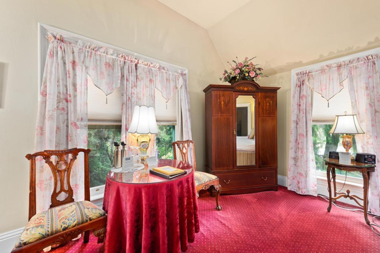 The Gables Wine Country Inn Санта Роза Екстериор снимка